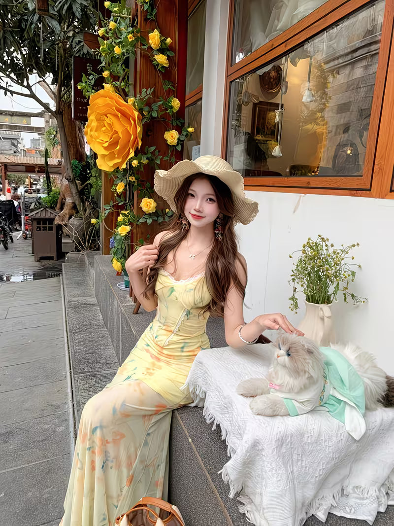 Women's Vacation Style Strappy Backless Cami Dress Summer Floral Print Sexy Waist-cinching Mermaid Hem Bodycon Long Dress