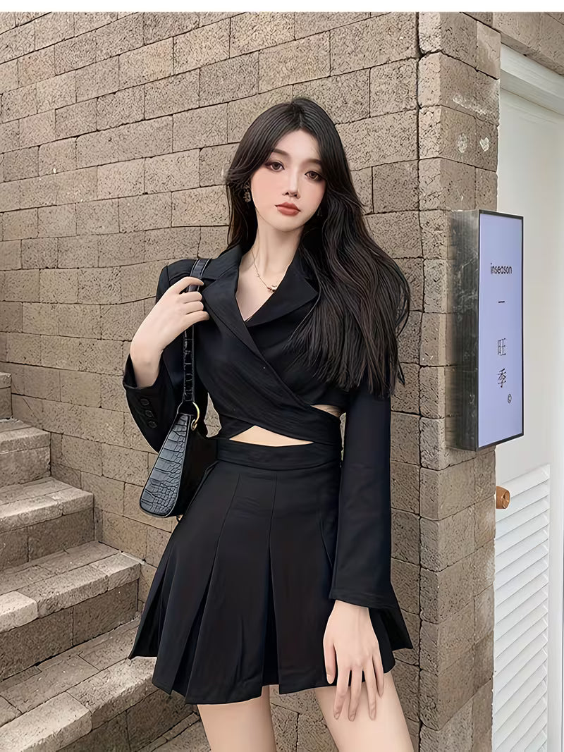 Short-Length Long-Sleeve Suit Top And Pleated Skirt Black Suit Set