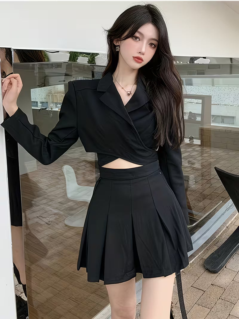 Short-Length Long-Sleeve Suit Top And Pleated Skirt Black Suit Set